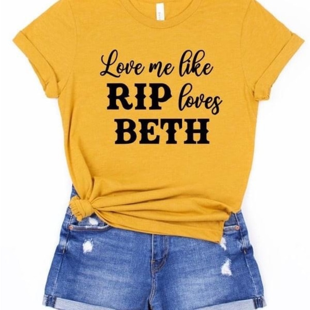 Rip Loves Beth Tee